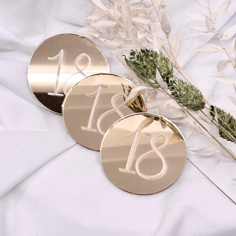 Gegraveerde gouden decors "18" goud -set/ 3 st. Miniowe Formy 3D