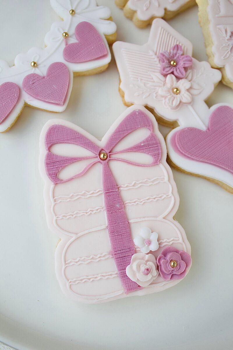 macarons+cookie cutter
