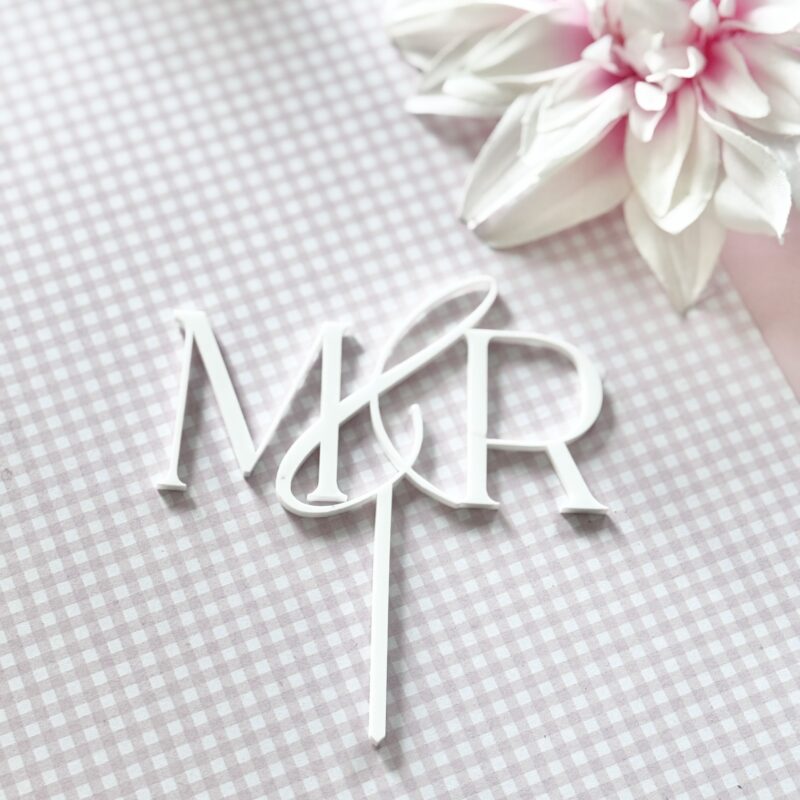 Initialen cake decor