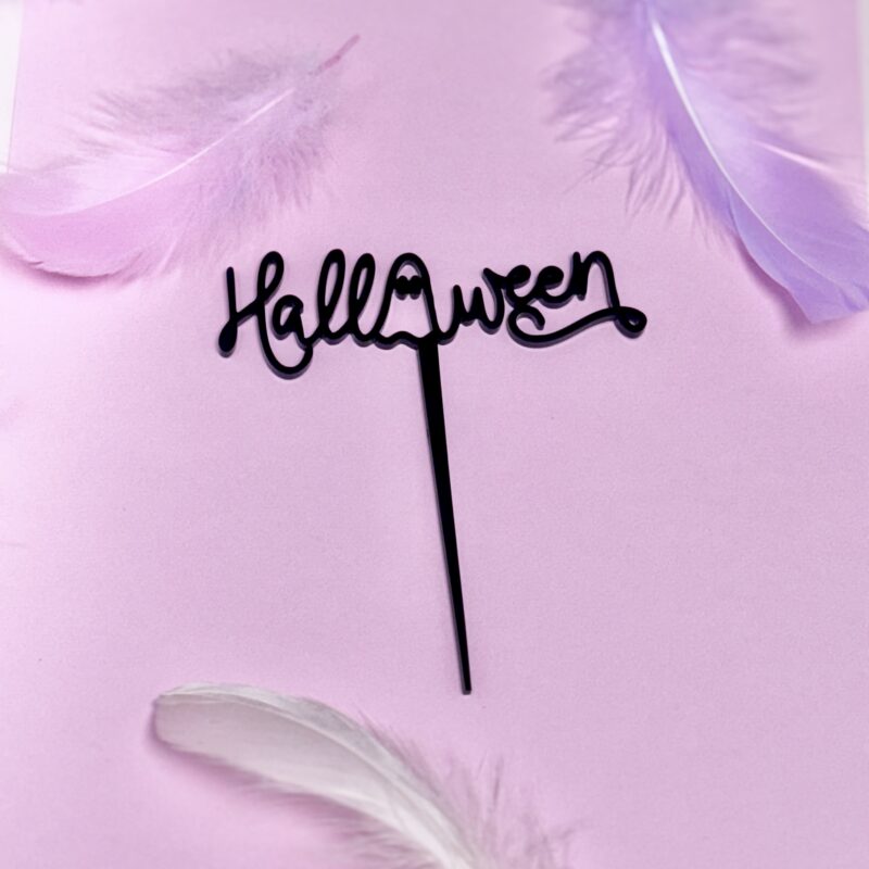 Spooky Halloween cake topper