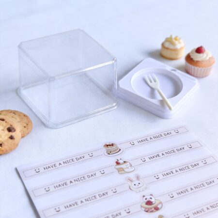 Transparante plastic doos voor Bento Cake 9 cm – set van 5 stuks met stickers en vorkjes